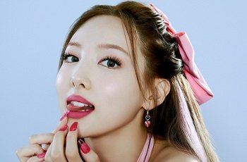 cosplay yae miko sex Nayeon TWICE bị băt quả tang đang đụ đại gia