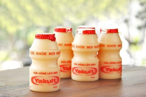 Yakult là gì?