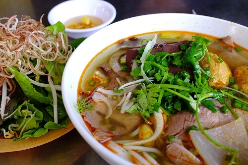 Ăn bún bò có béo không